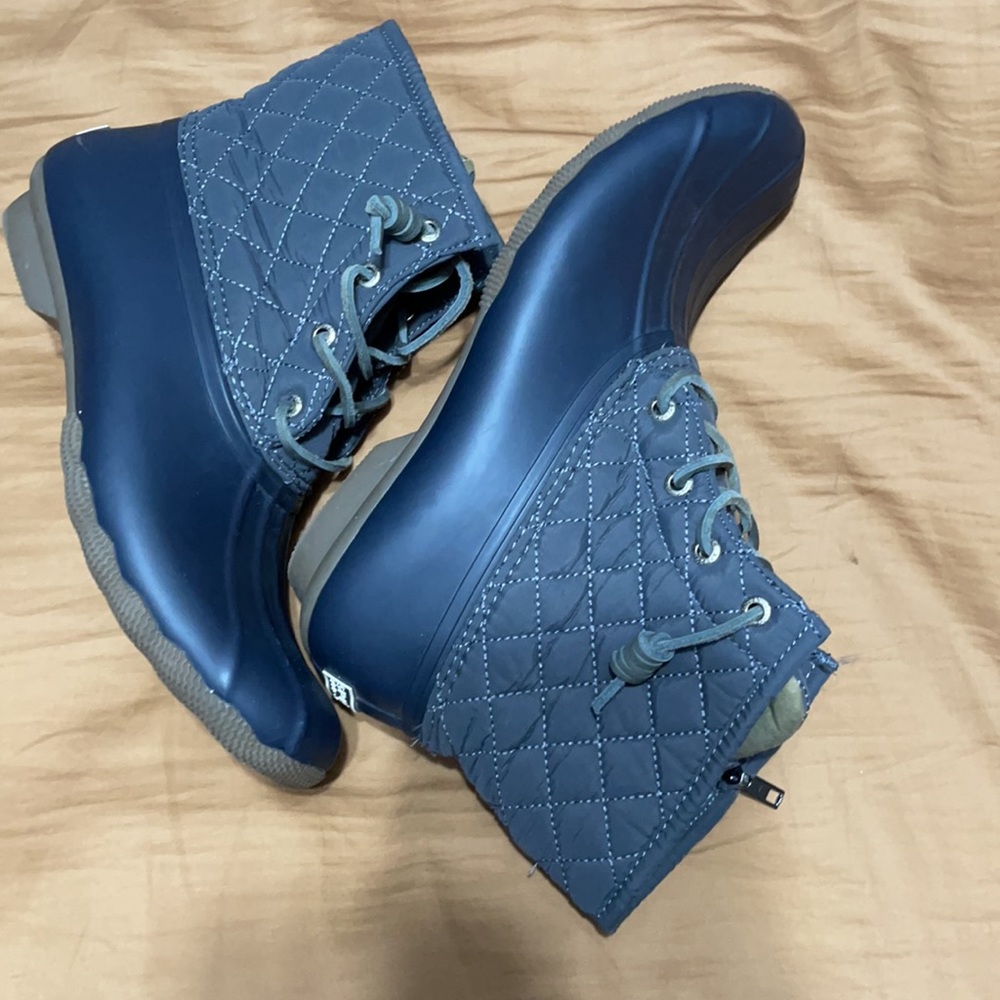 Sperry duck boots